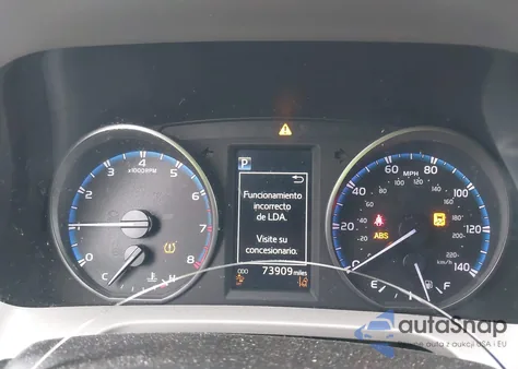 2018 Toyota Rav4 Le z USA, uszkodzony, nr VIN 2T3ZFREV0JW481069